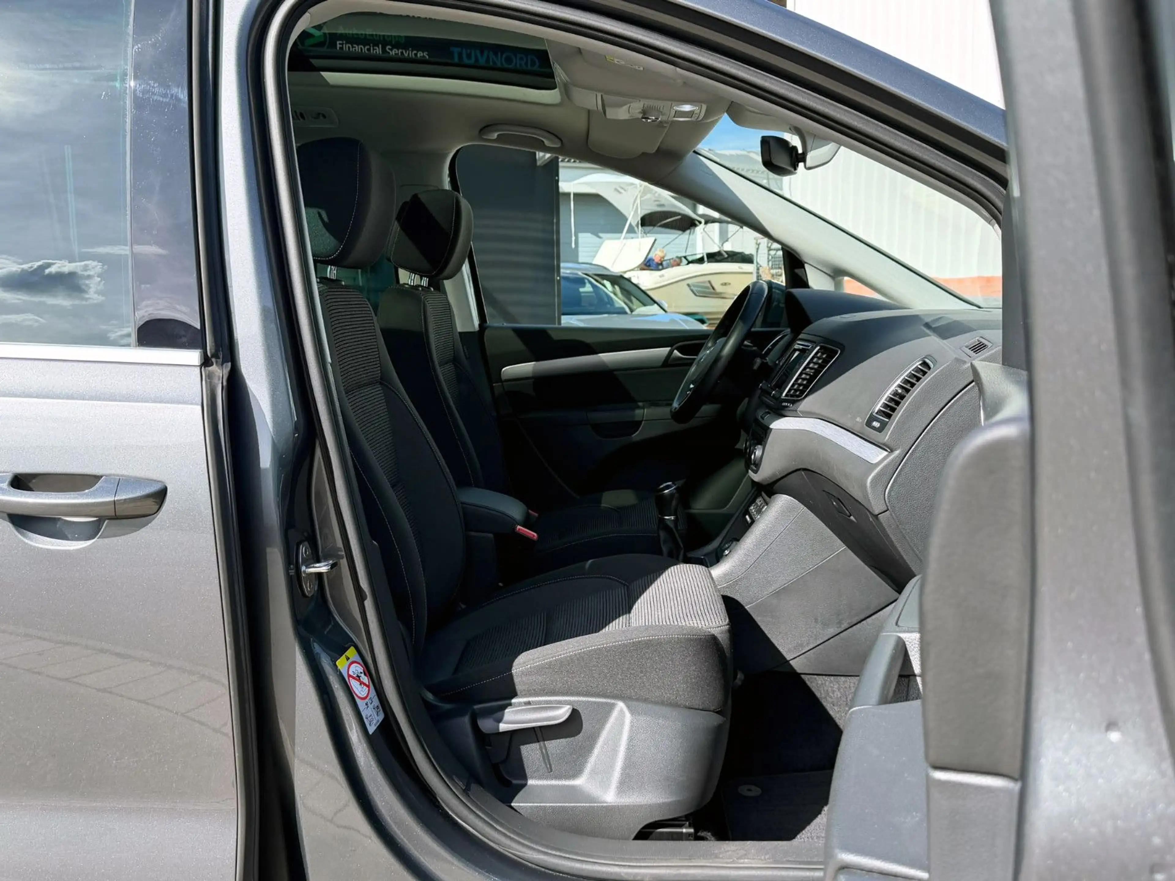 Volkswagen Sharan 1.4TSI Comfortline 7-Stz. ACC KAM AHK DCC — photo 15