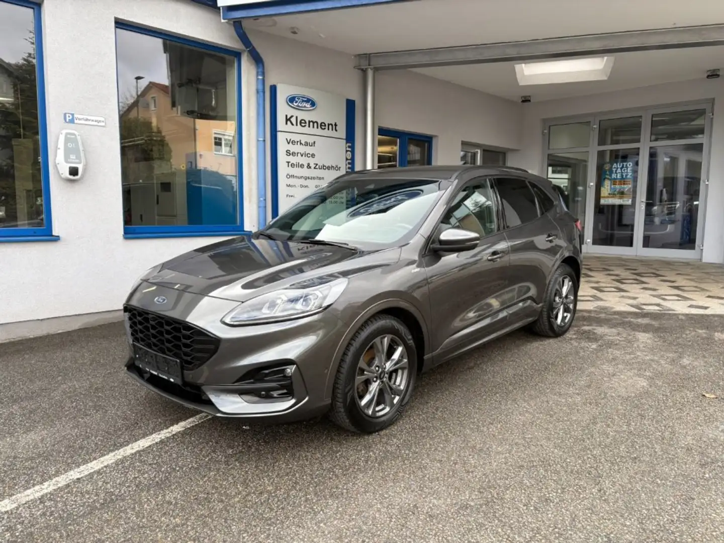 Ford Kuga ST-LINE X 2.0Ecoblue Grau - 1