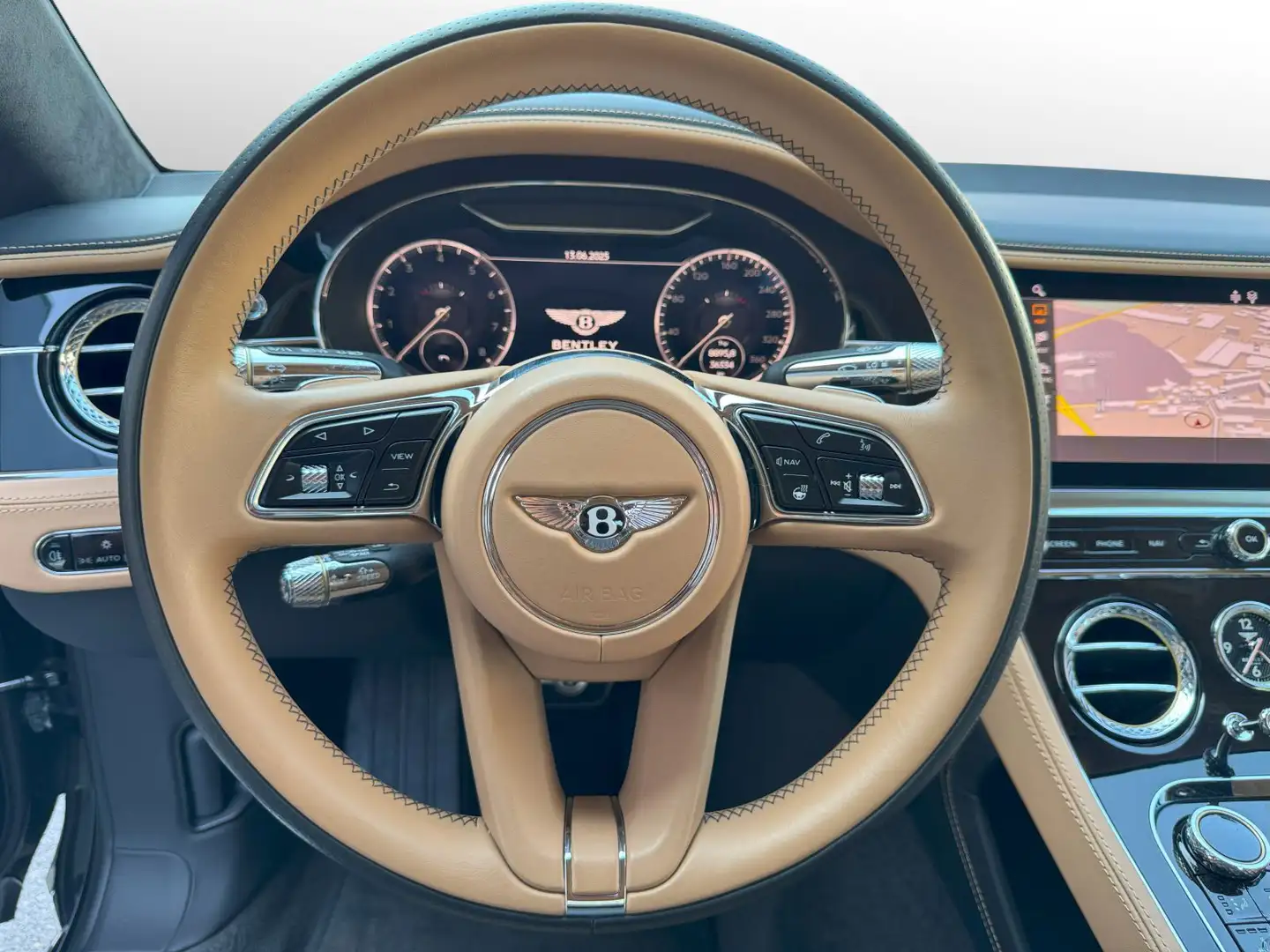 Bentley V8 | Bentley Nürnberg Schwarz - 2