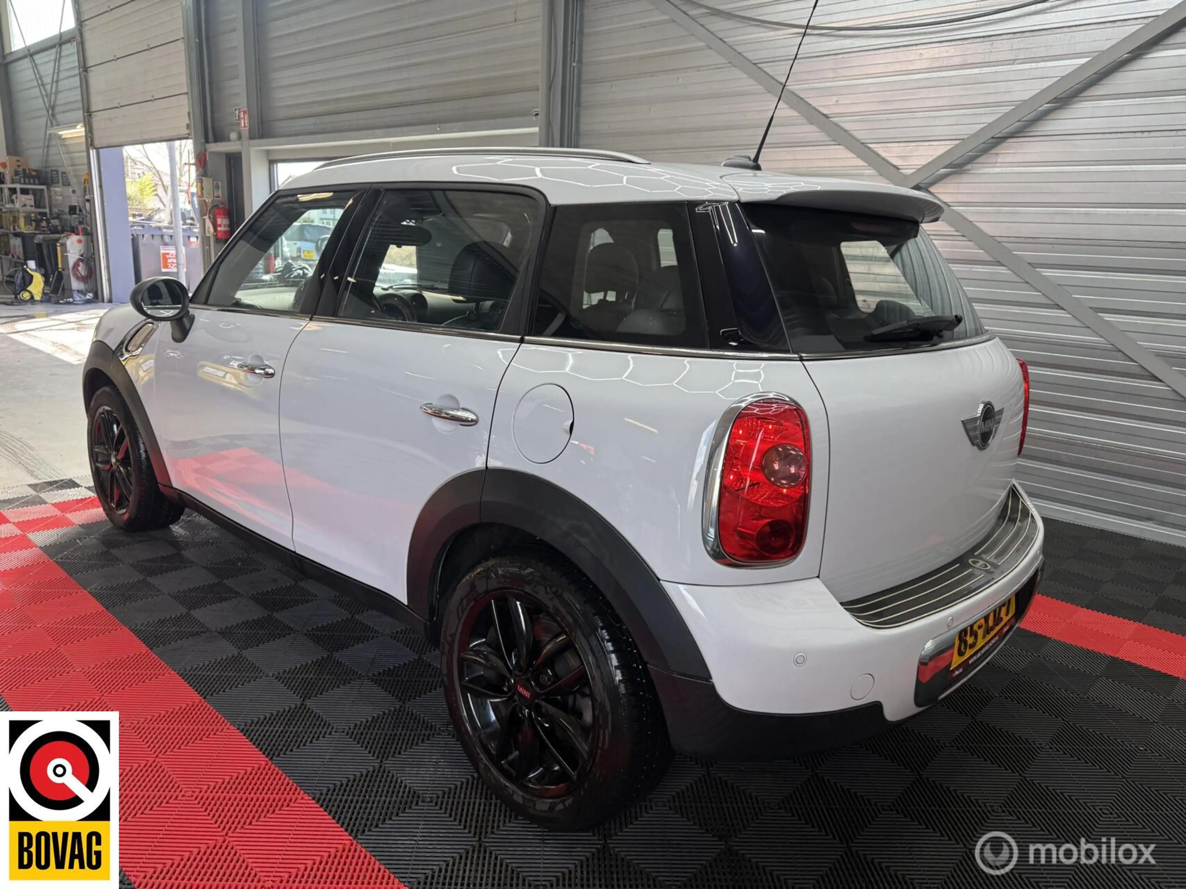 MINI One Countryman 1.6 Edition - Carplay - Led verlichting — photo 3
