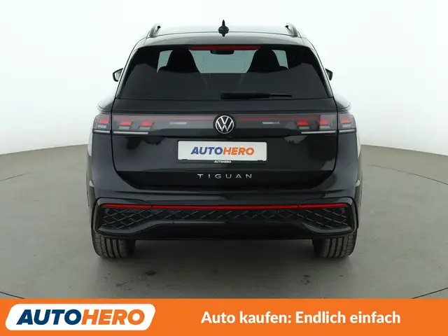 Volkswagen Tiguan view 5