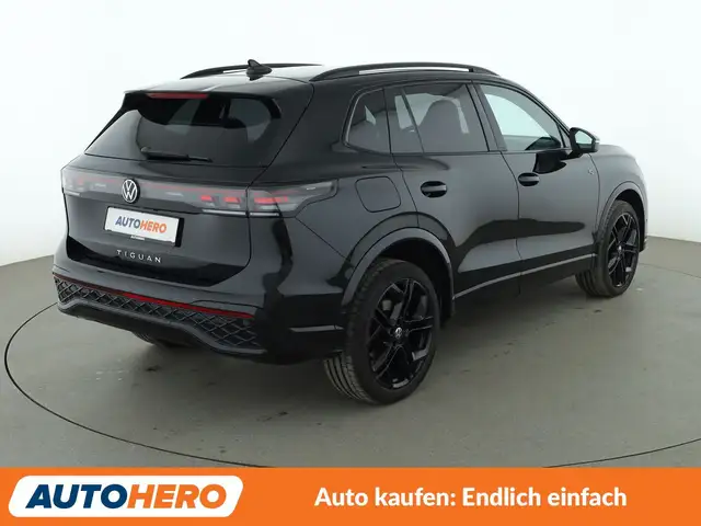 Volkswagen Tiguan view 6