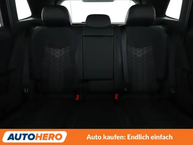 Volkswagen Tiguan view 15