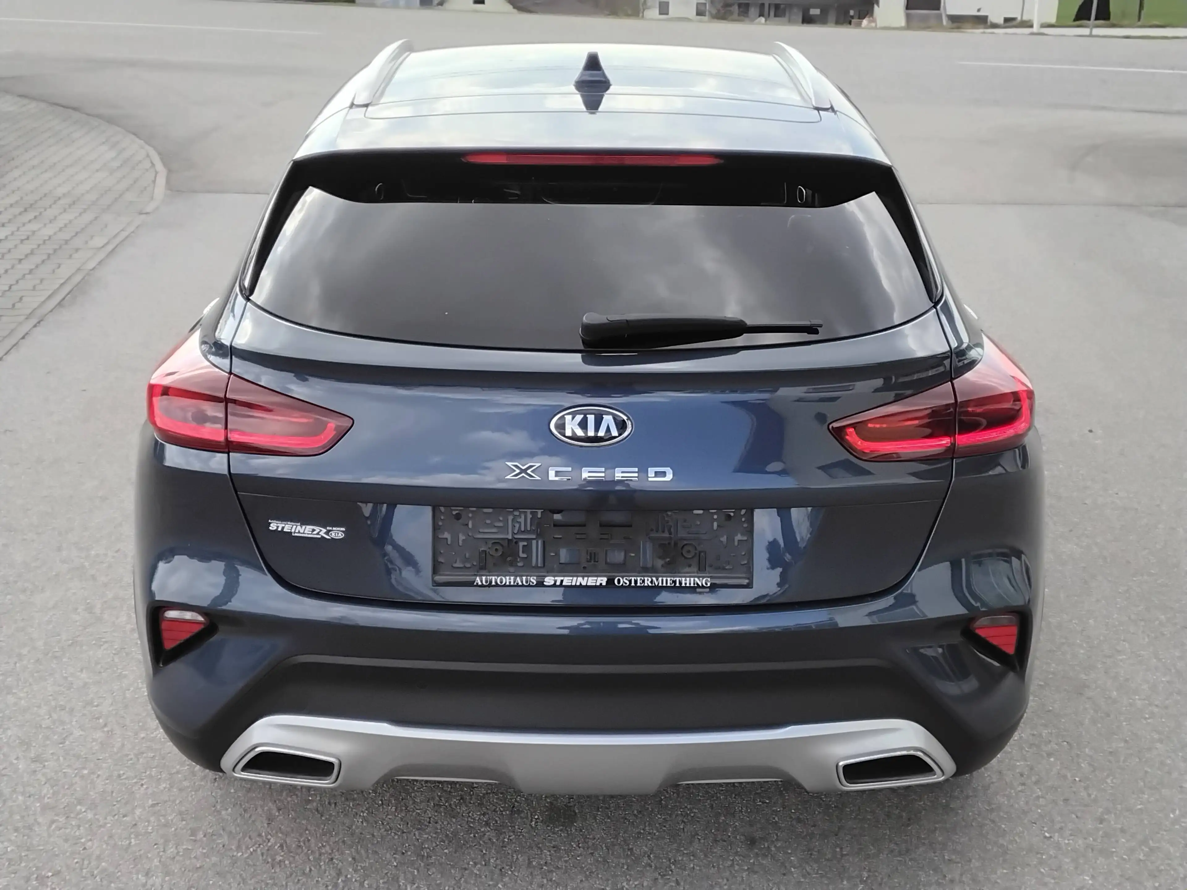 Kia XCeed Silber — photo 9