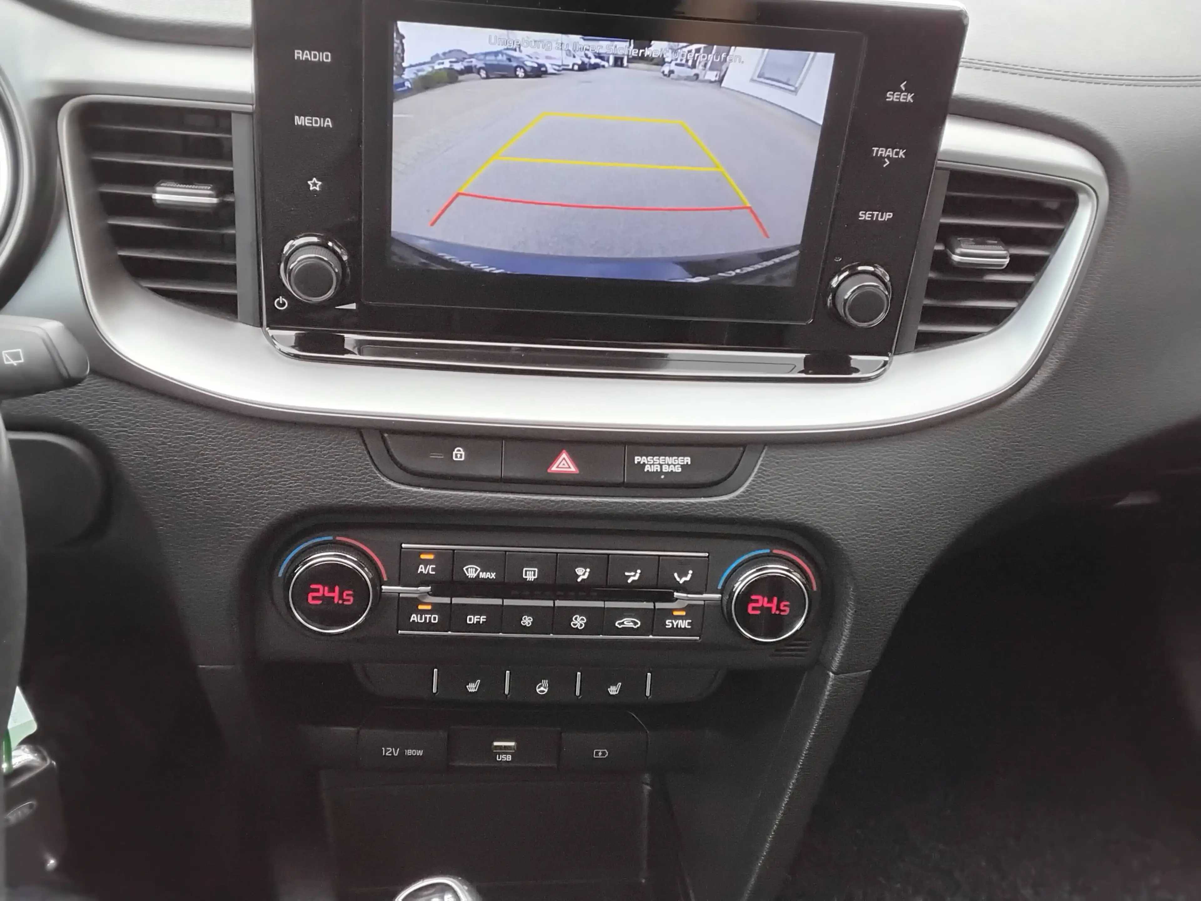 Kia XCeed Silber — photo 4