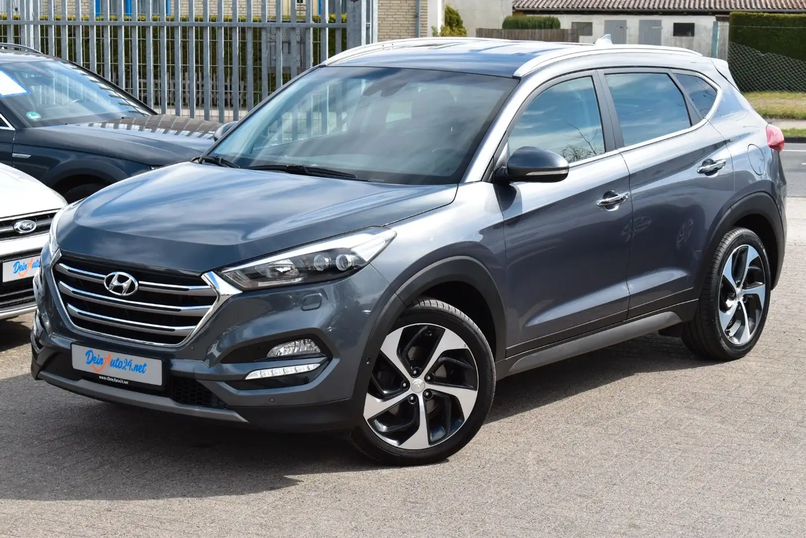 Hyundai TUCSON blue Premium1.7CRDi 1.Hd|AUT|LED|Leder|Na Grau - 1