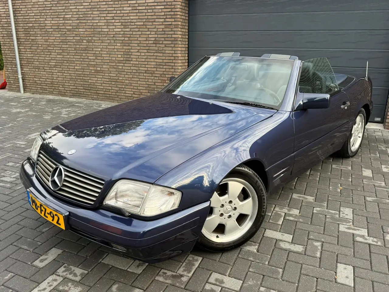 Mercedes-Benz SL 500