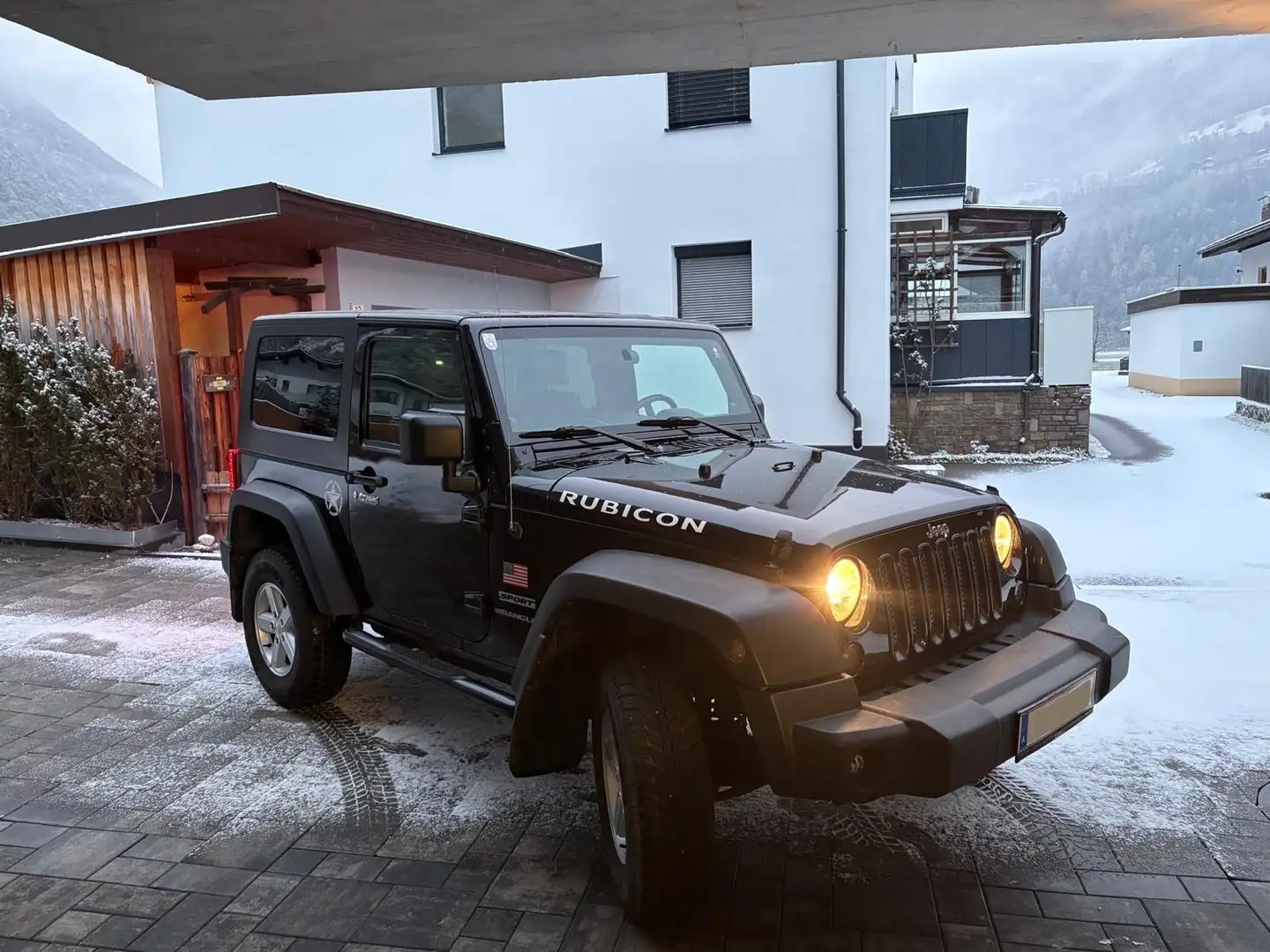 Jeep Wrangler Sport 2,8 CRD Hardtop Aut. Schwarz - 2