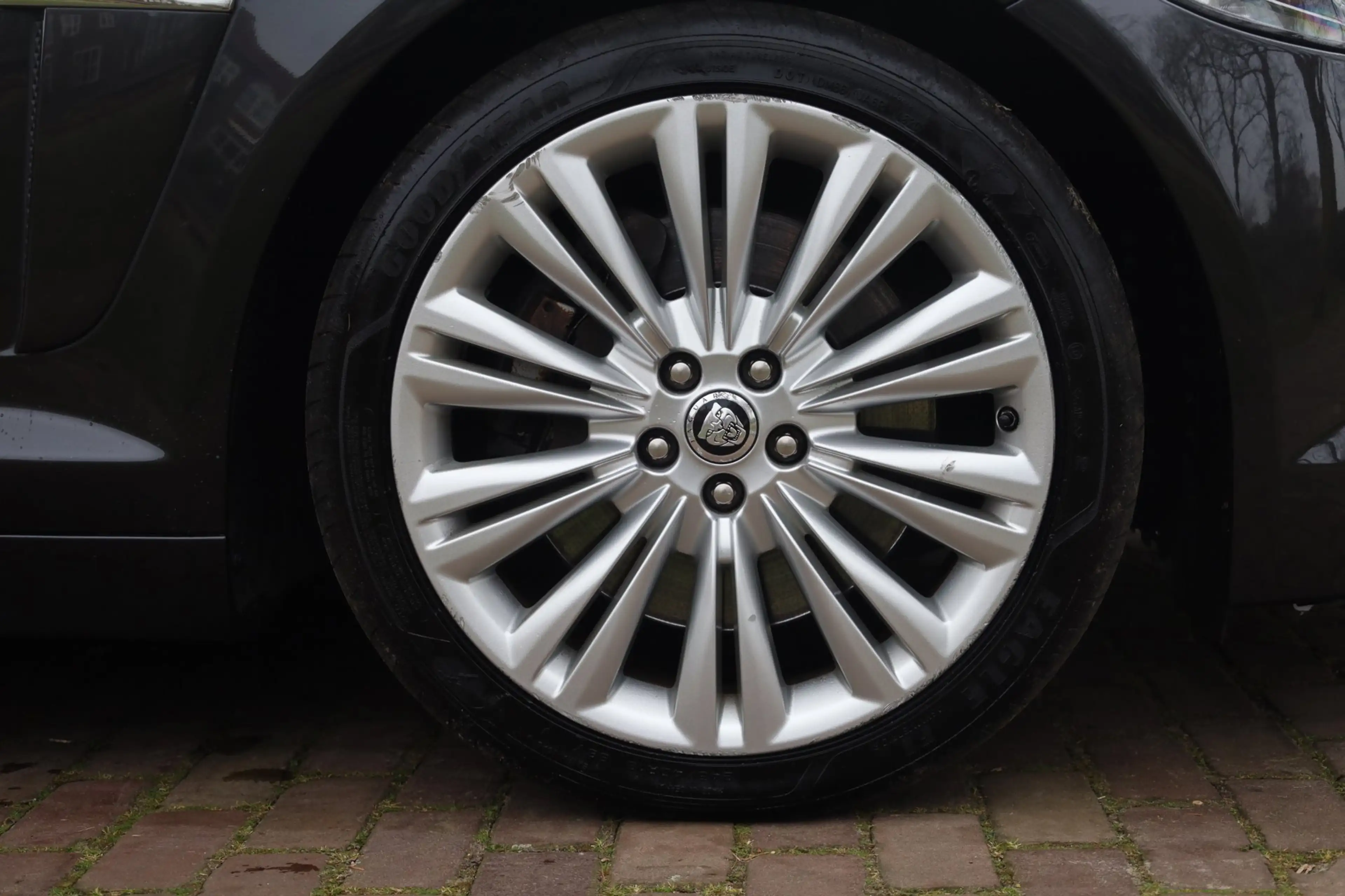 Jaguar XF 5.0 V8 385PK Aut. | Bowers & Wilkins | Alcantara h — photo 9