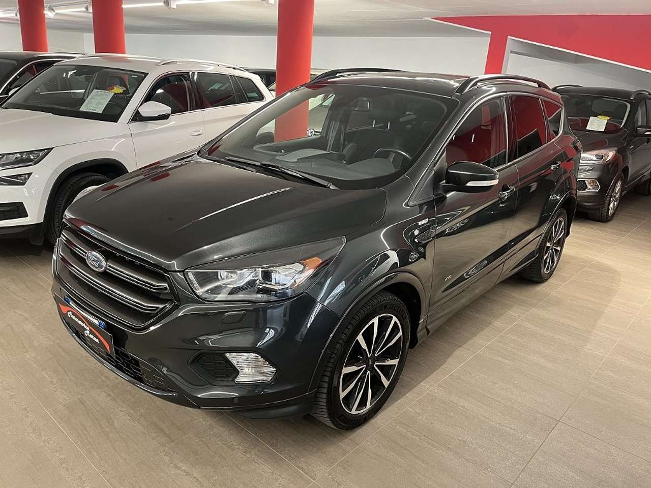 Ford Kuga 2.0 TDCI 4x4 ST Line Euro6