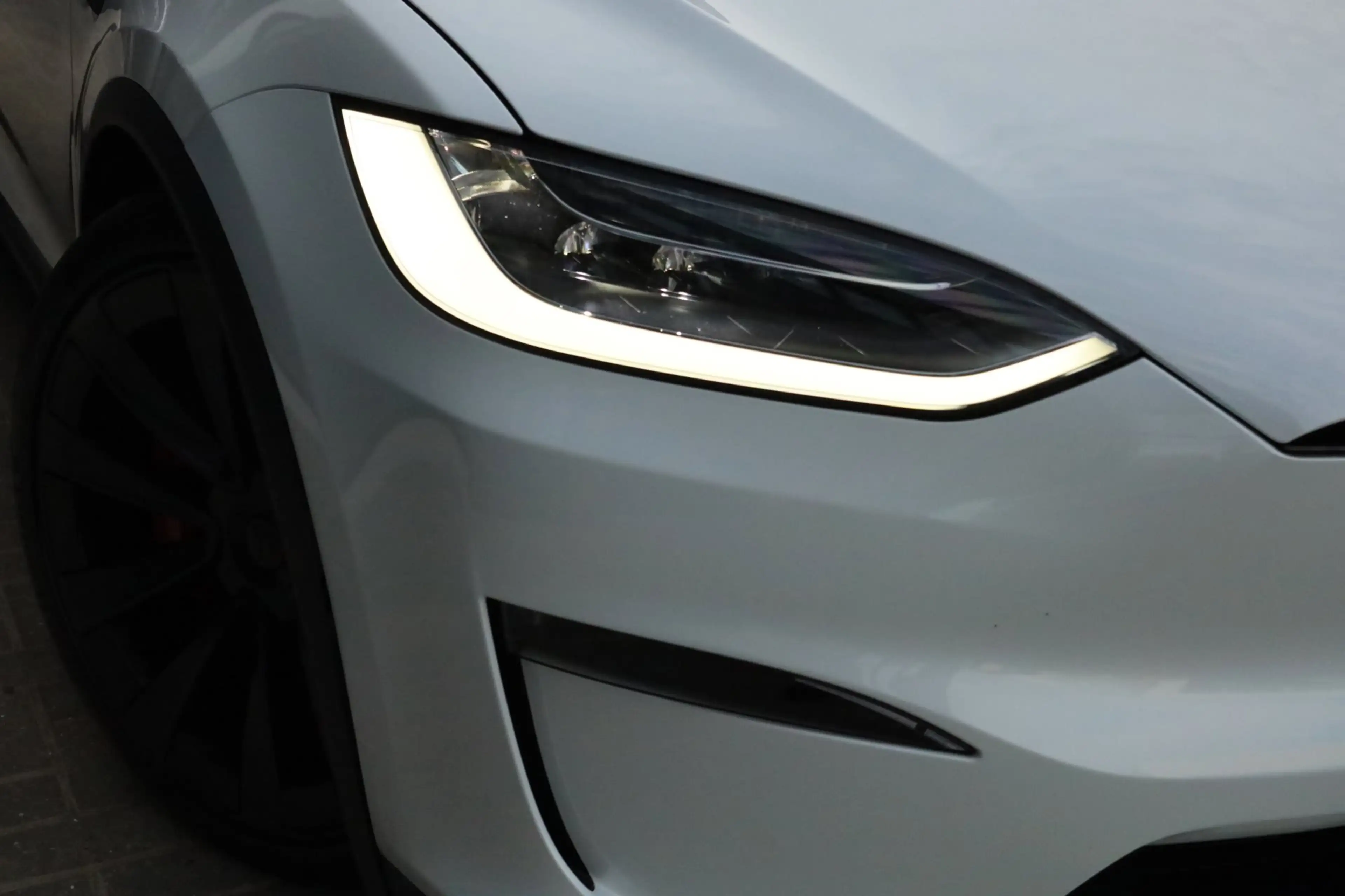 Tesla Model X Plaid AWD 6p. 100kWh — photo 11