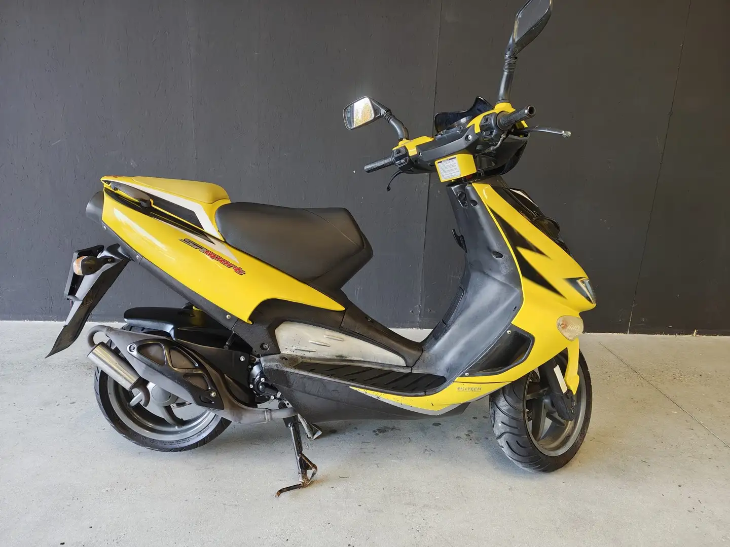 Aprilia SR 50 - SOLO EXPORT Jaune - 1