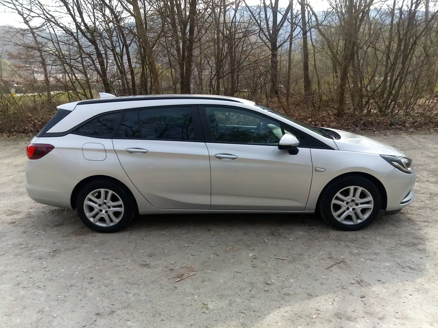 Opel Astra Astra ST 1,4 Turbo Direct Injection Edition St./St. Edition Silber - 2