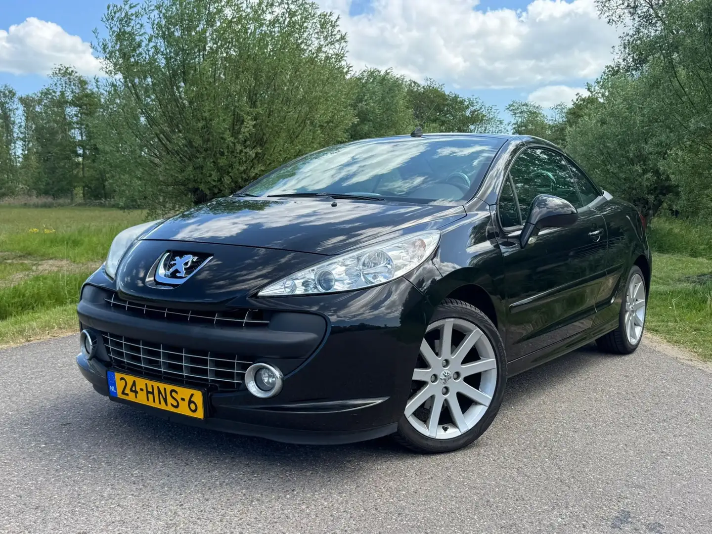 Peugeot 207 CC 1.6-16V T Roland Garros / Cabriolet / Airco / C Noir - 1