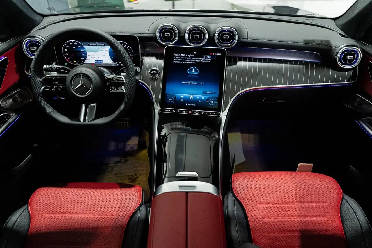 Mercedes-Benz GLC снимка Mercedes-Benz GLC