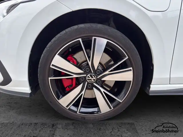 Volkswagen Golf view 12