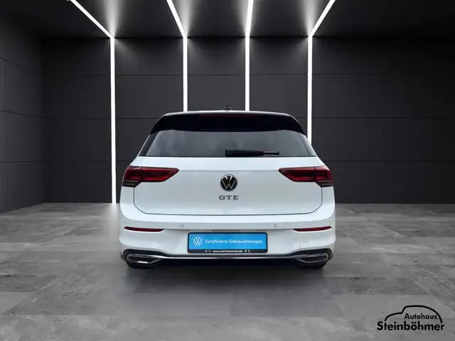 Volkswagen Golf view 5