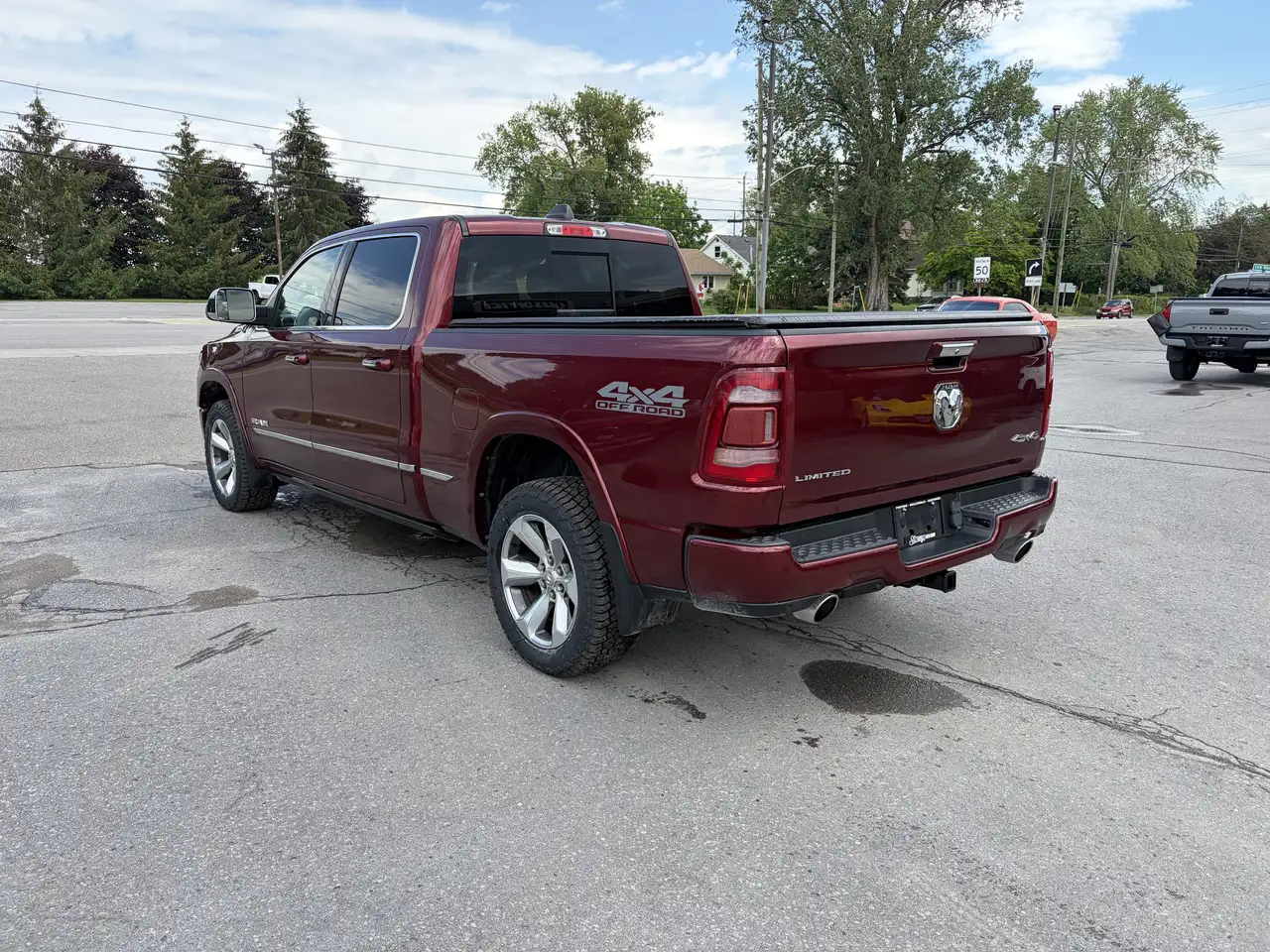 RAM 1500 снимка RAM 1500