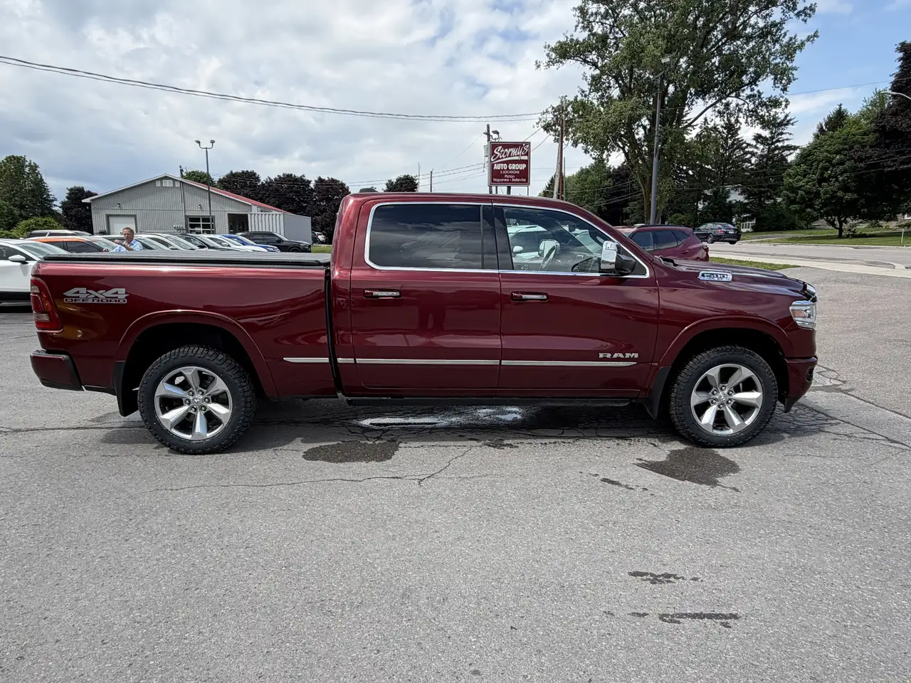 RAM 1500 снимка RAM 1500