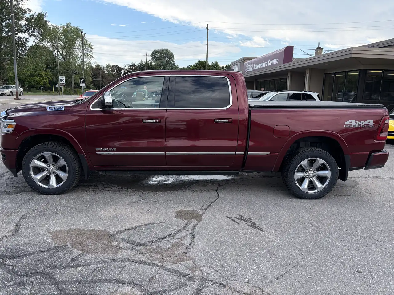 RAM 1500 снимка RAM 1500