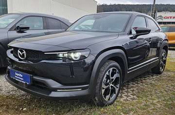 e-SKYACTIV R-EV Makoto UE PRE-P GSD