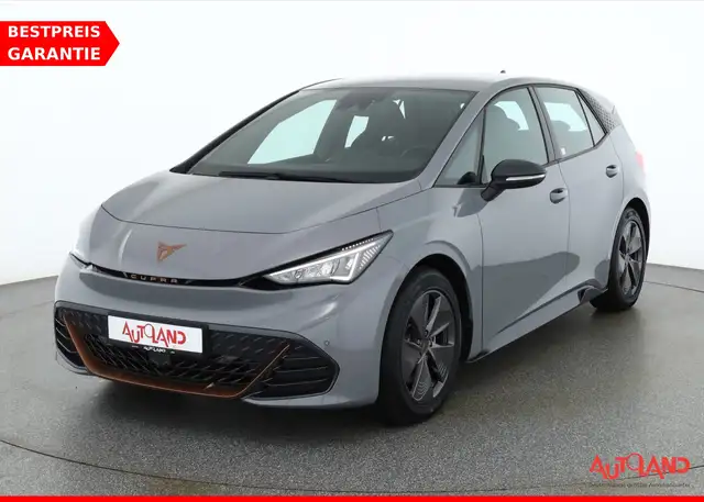 Cupra Born 150 kW LED Android Apple Standheizung PDC