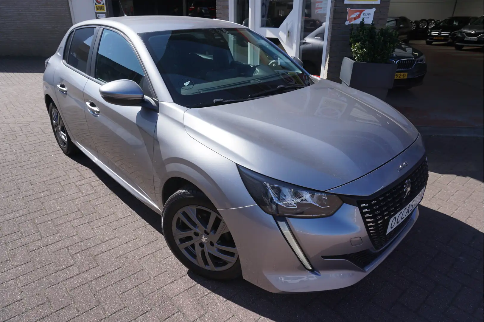 Peugeot 208 1.2I PureTech Active Grijs - 1