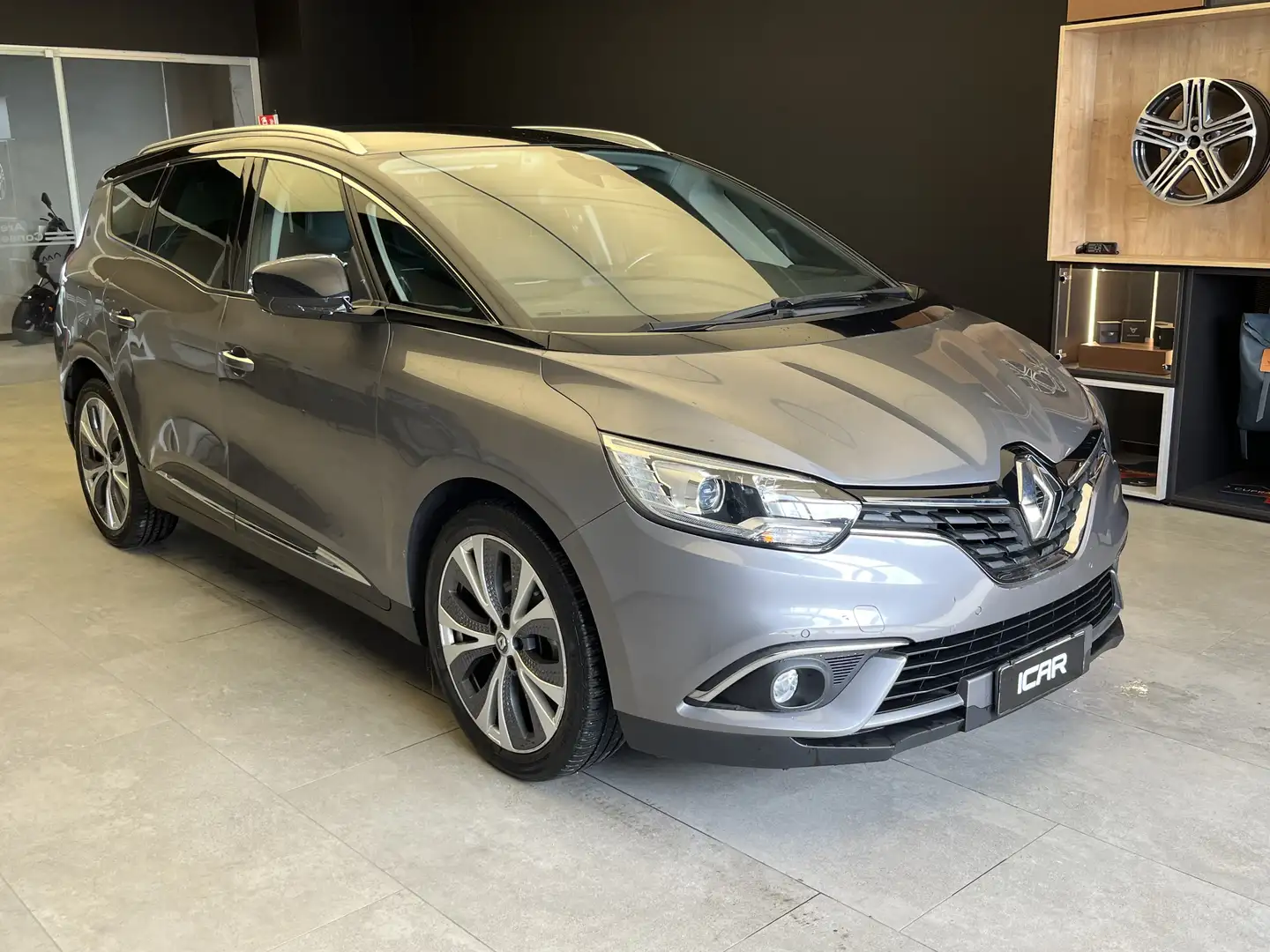 Renault Grand Scenic 1.5 dCi Energy Intens - 2