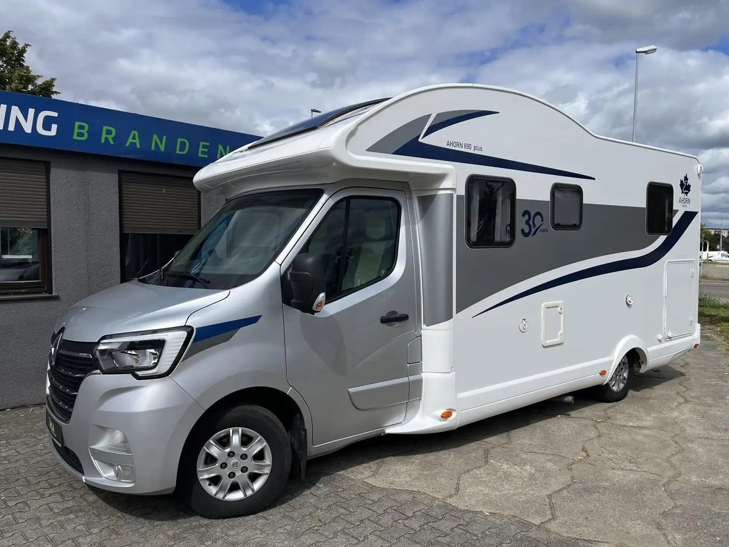 Ahorn Camp  T 690 PLUS 30 Jahr Edition#TV#Fahrradhalte Silber - 2