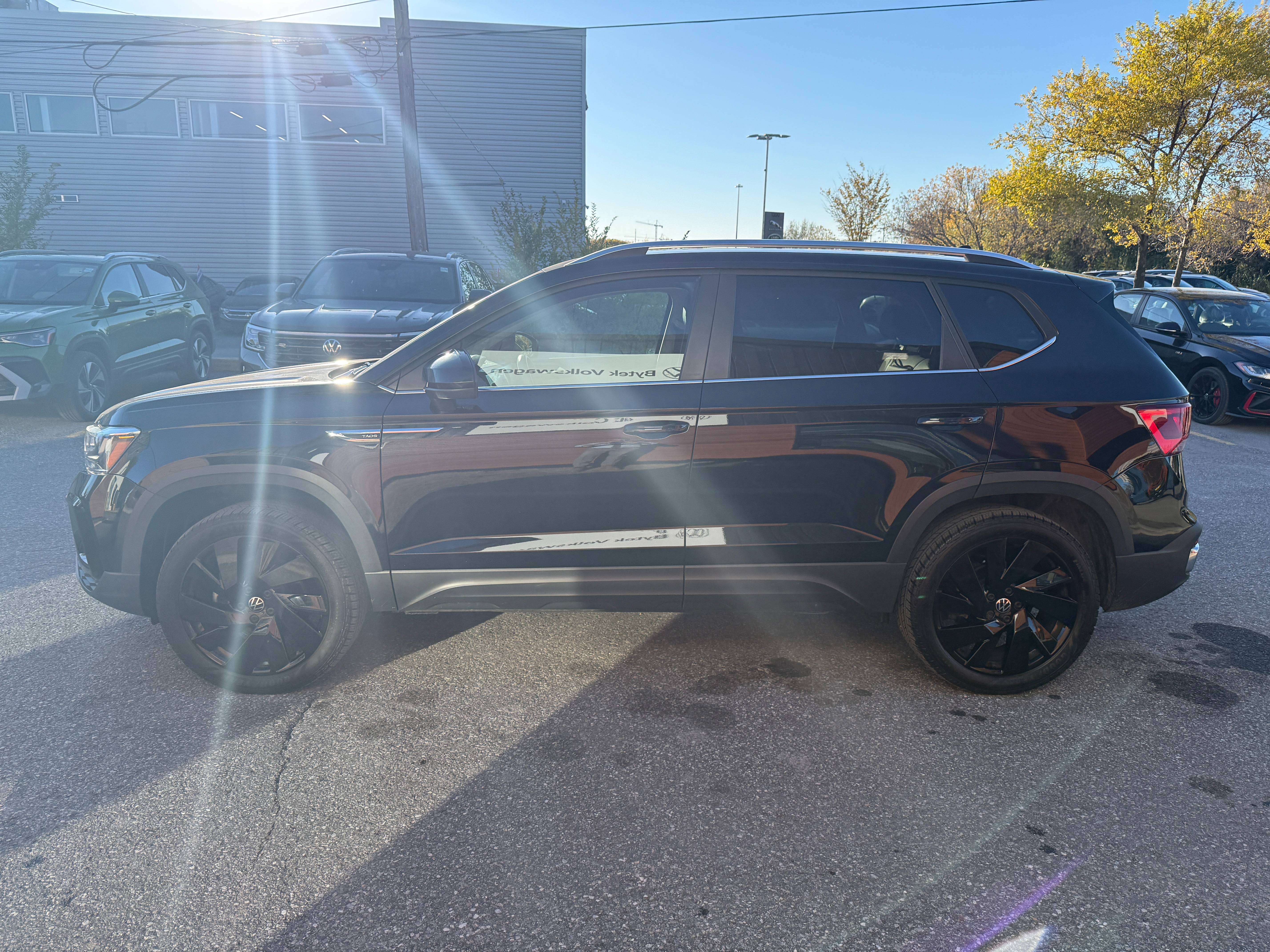 2023 Volkswagen Taos