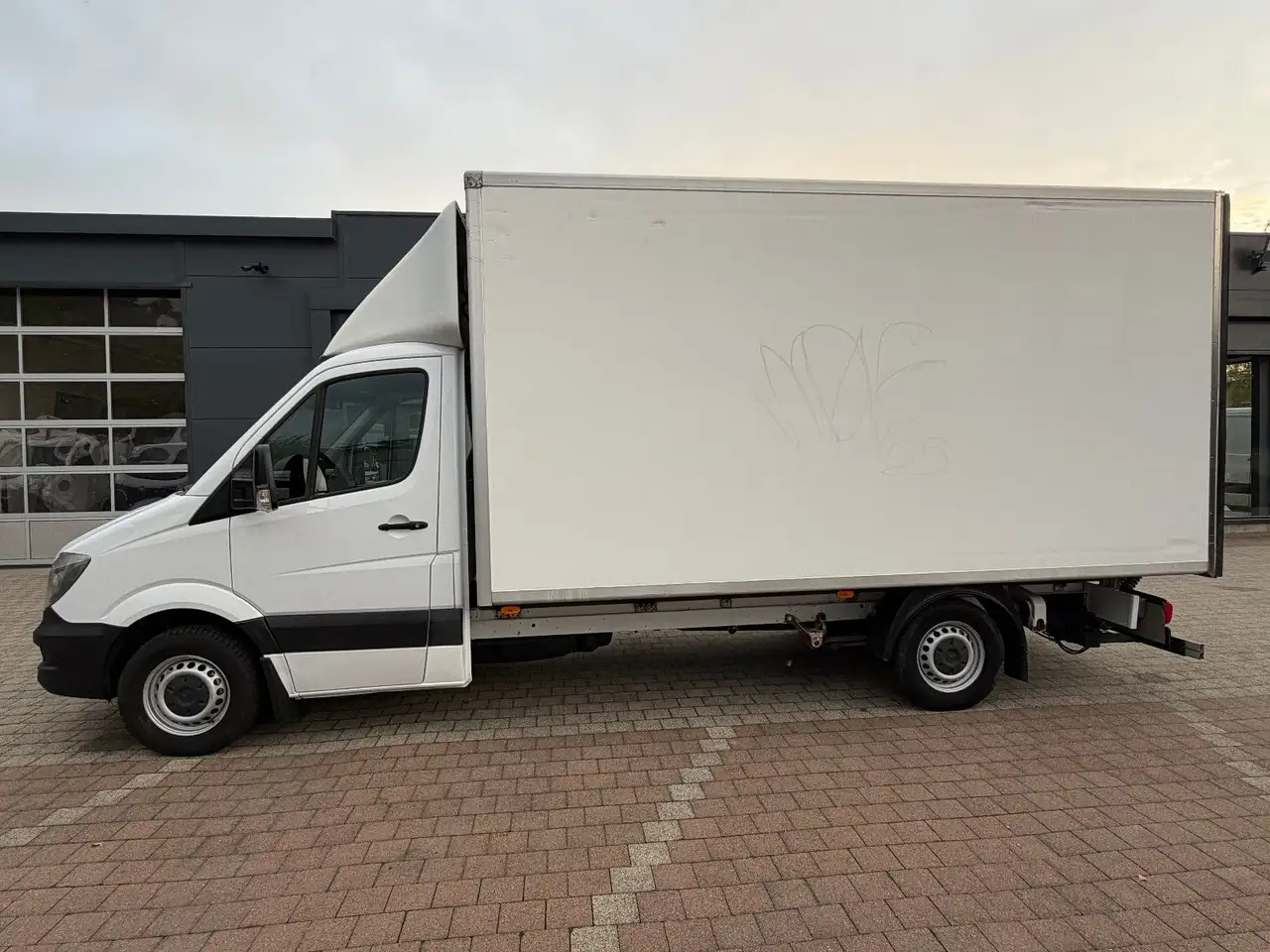 2014 Mercedes-Benz Sprinter 316 CDI Koffer Ladebordwand 3,5t Autom., photograph 12