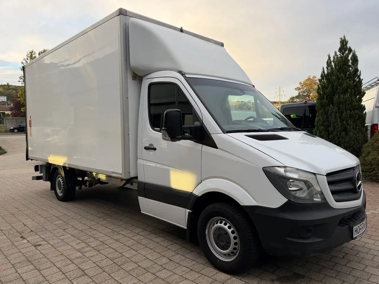 2014 Mercedes-Benz Sprinter 316 CDI Koffer Ladebordwand 3,5t Autom., photograph 4