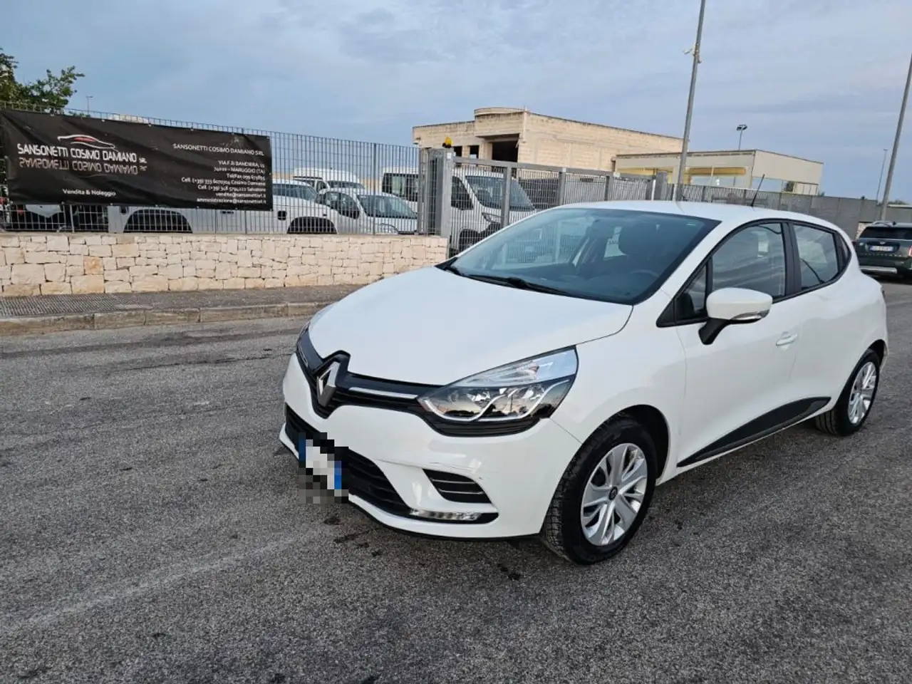 Renault Clio TCe 12V 90 CV GPL 5 porte Van Energy — photo 1 of 13