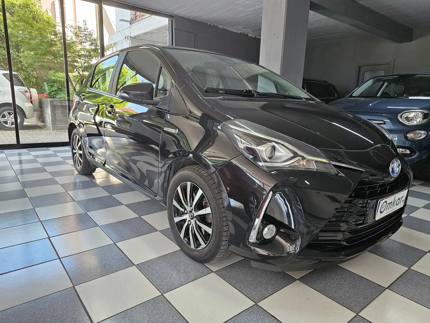 Toyota Yaris Yaris III 2017 5p 1.5h Active Nero - 1