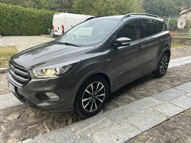 Ford Kuga 2.0 tdci ST-Line awd 180cv powershift