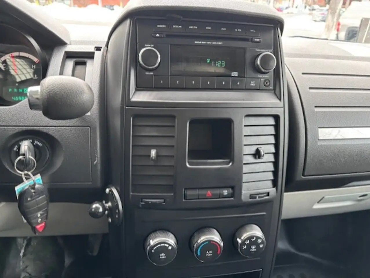 Dodge Grand Caravan снимка Dodge Grand Caravan