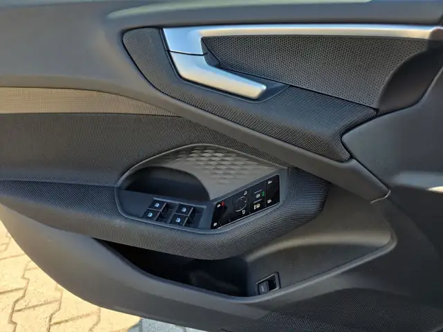 Audi A5 view 14