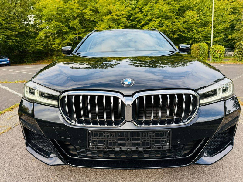 BMW 530 530 e M Sport — photo 13