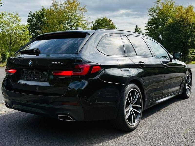 BMW 530 530 e M Sport — photo 7