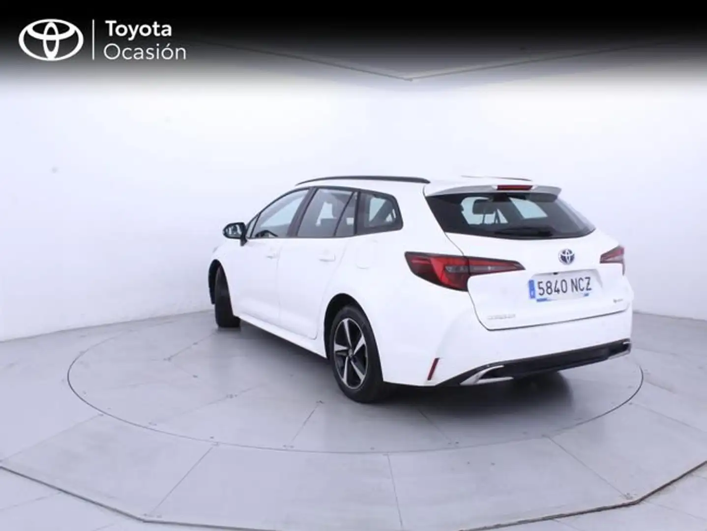 Toyota Corolla Touring Sports 140H Active Plus Blanco - 2