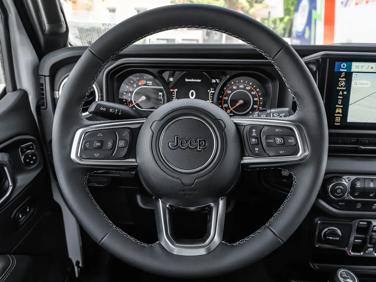 Jeep Wrangler снимка Jeep Wrangler