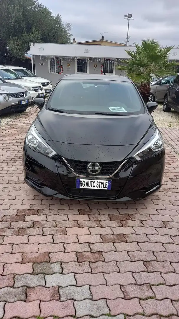 Nissan Micra IG-T 100 Xtronic 5P Schwarz - 2