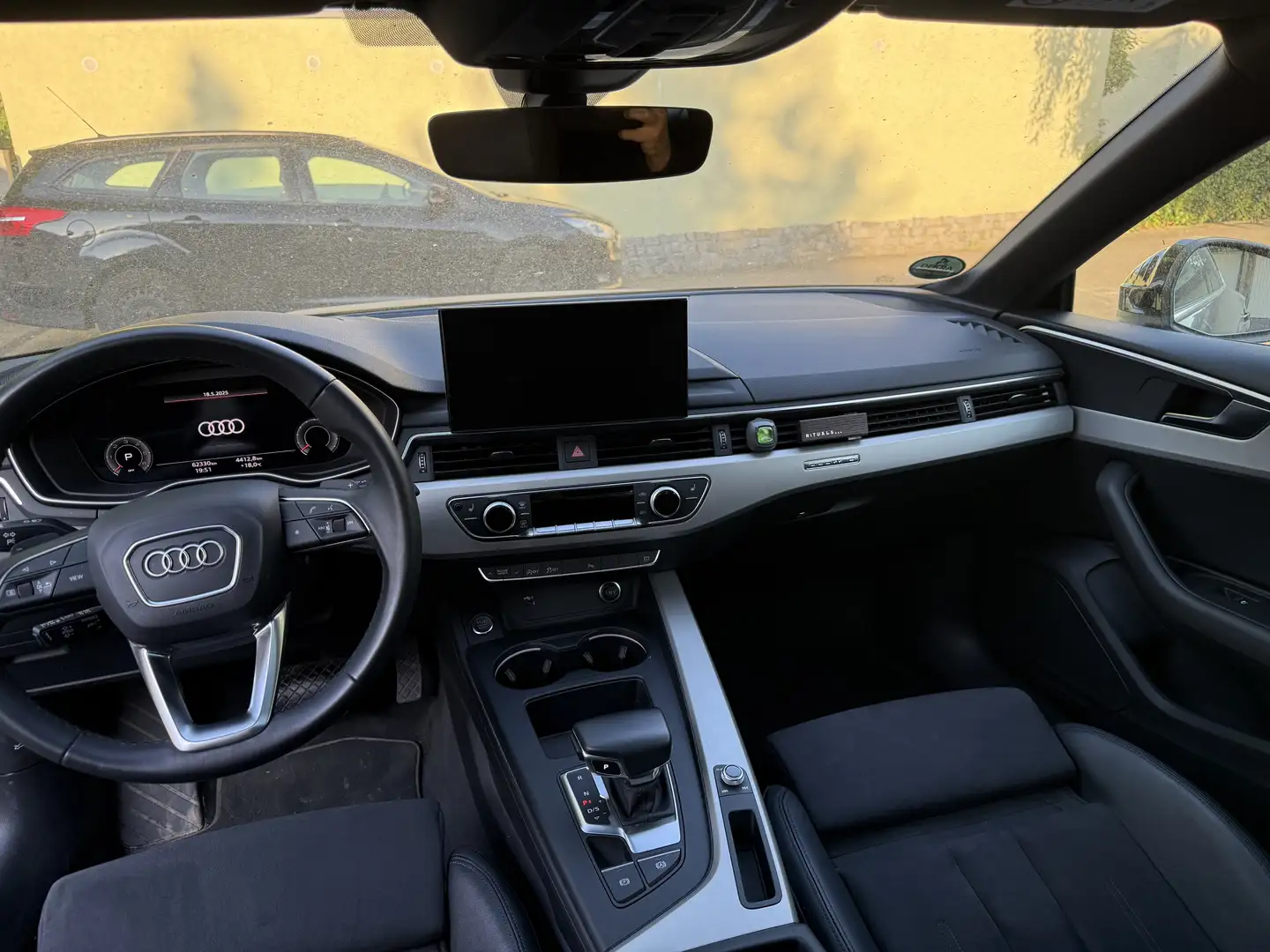 Audi A5 40 TDI quattro advanced Schwarz - 2