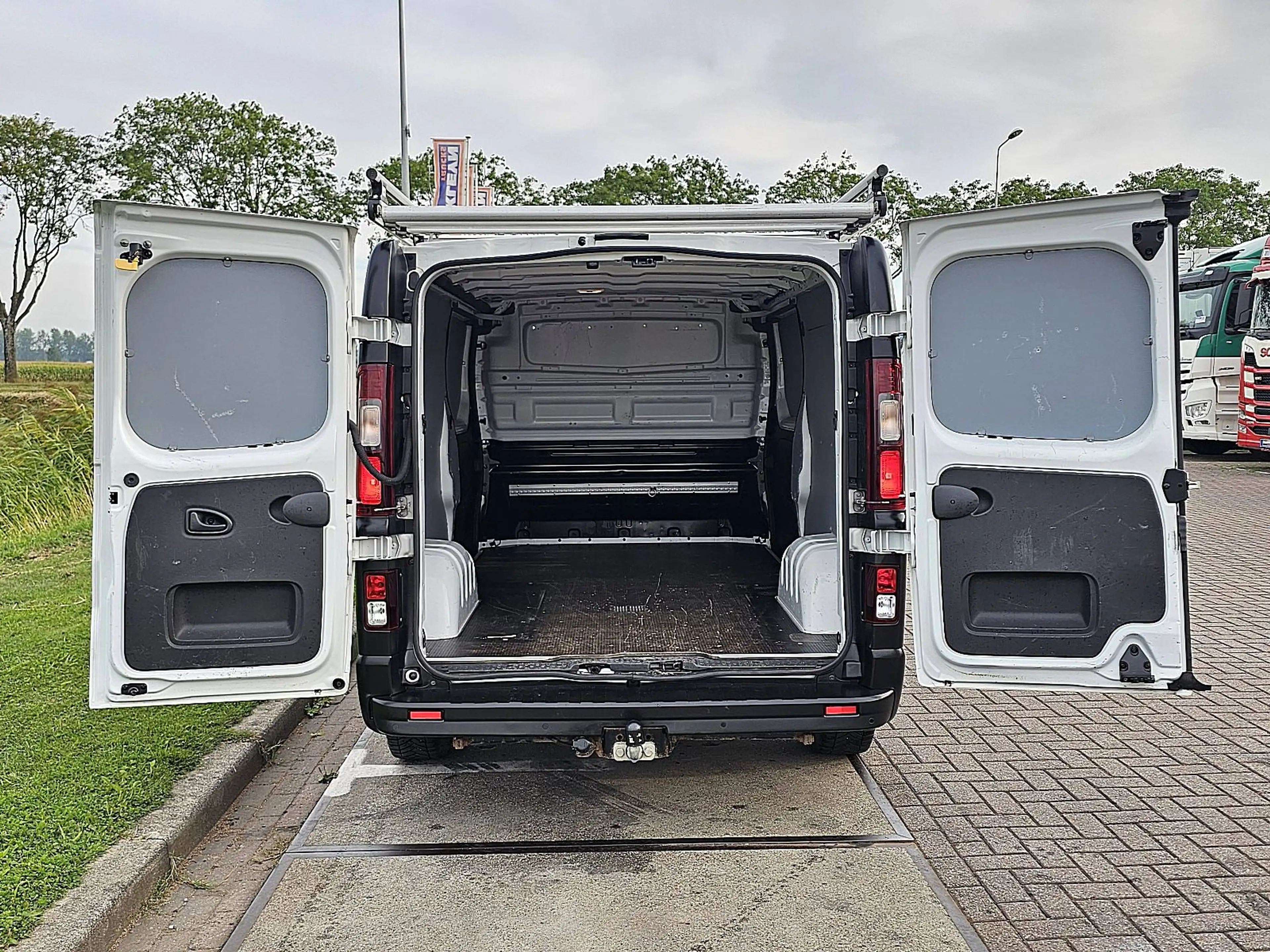 Renault Trafic 2.0 dCi 120 T29 L2H1 Comfort 2x Zijdeur, Cruise, A — photo 8