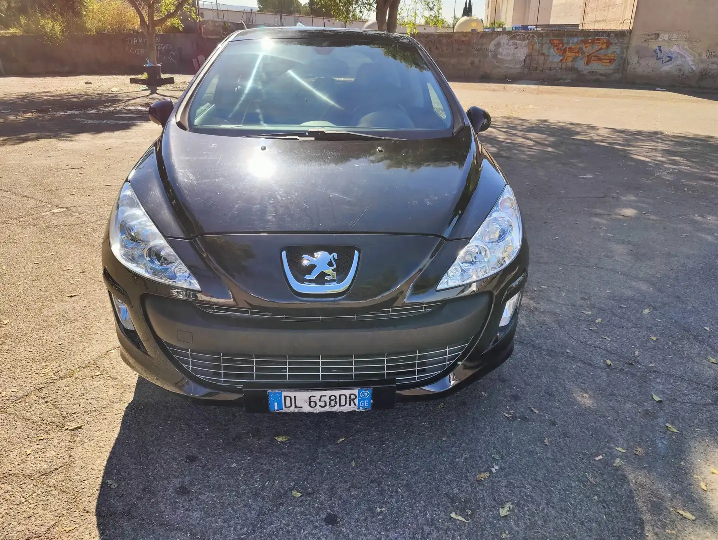 Peugeot 308 5p 1.6 hdi 16v Comfort fap - 1