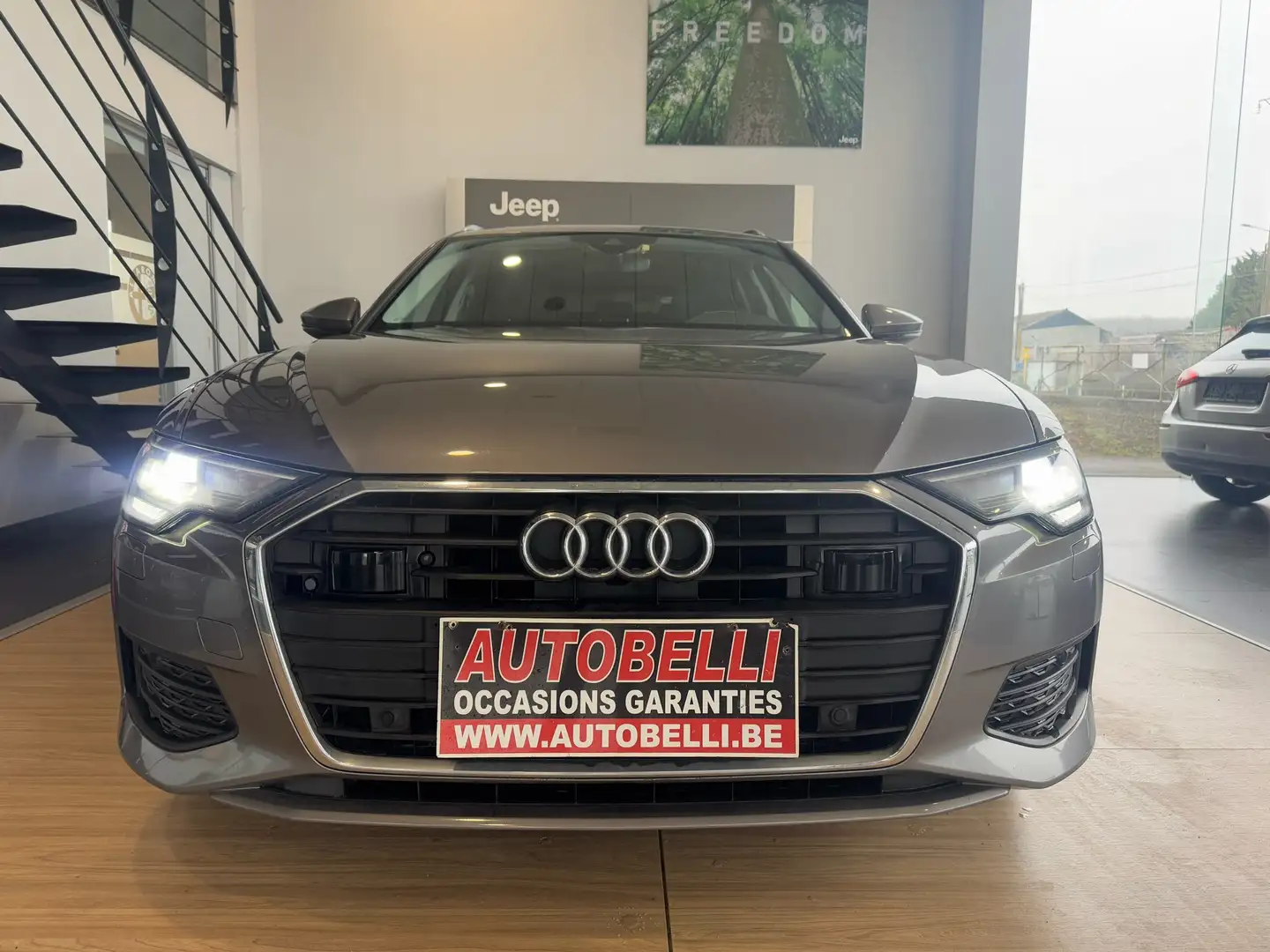 Audi A6 Avant 40 TDi S TRONIC**FULL LED**3 ECRAN**TVA!! Grau - 2