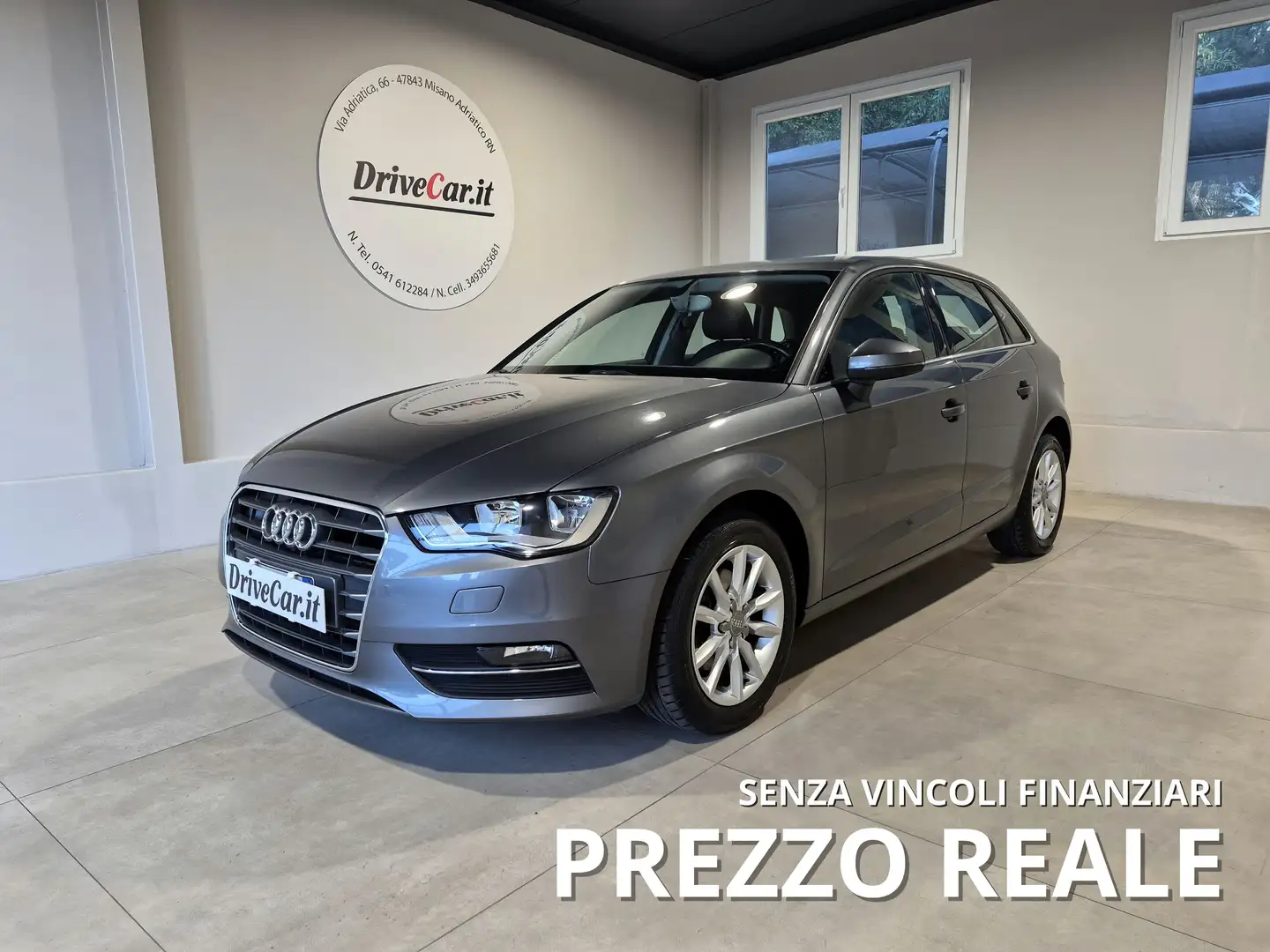 Audi A3 SPORTBACK 1.6 TDI AMBIENTE S TRONIC CRUISE C.16 Gris - 1