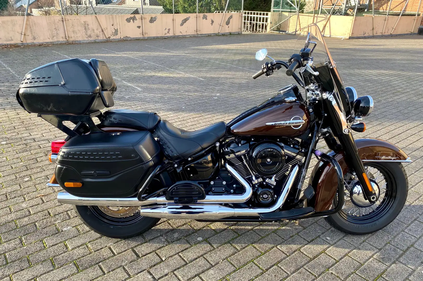 Harley-Davidson Heritage Softail Moteur 107 Bruin - 2