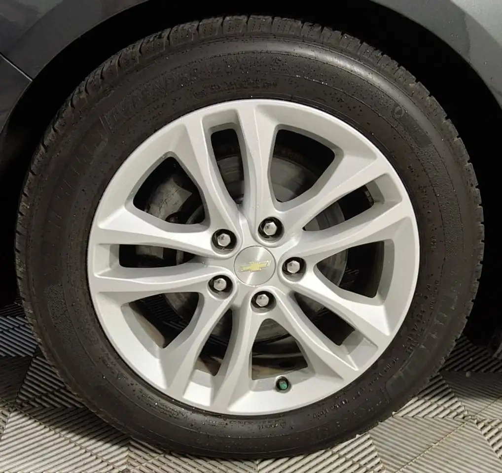 Chevrolet Malibu снимка Chevrolet Malibu