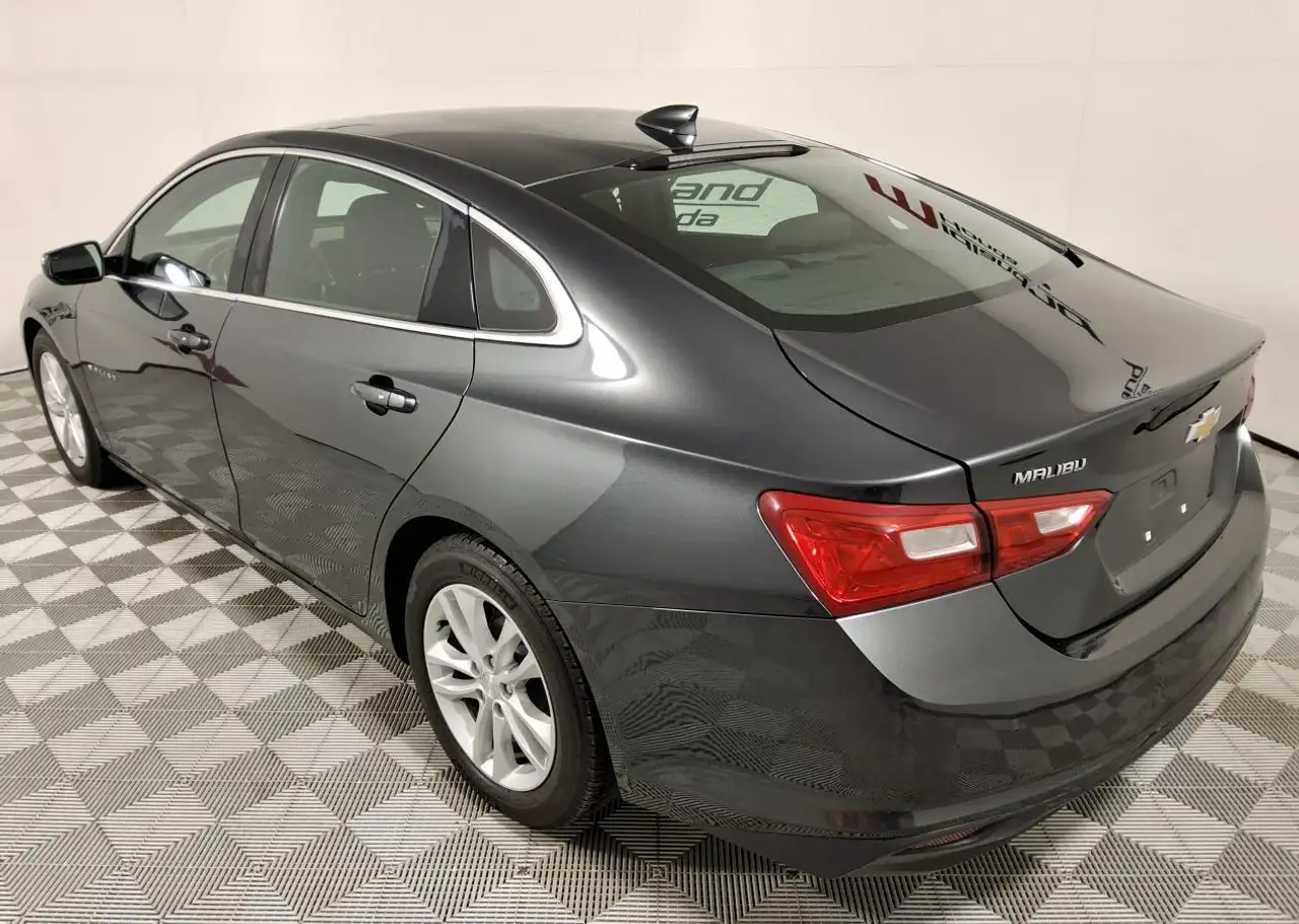 Chevrolet Malibu снимка Chevrolet Malibu